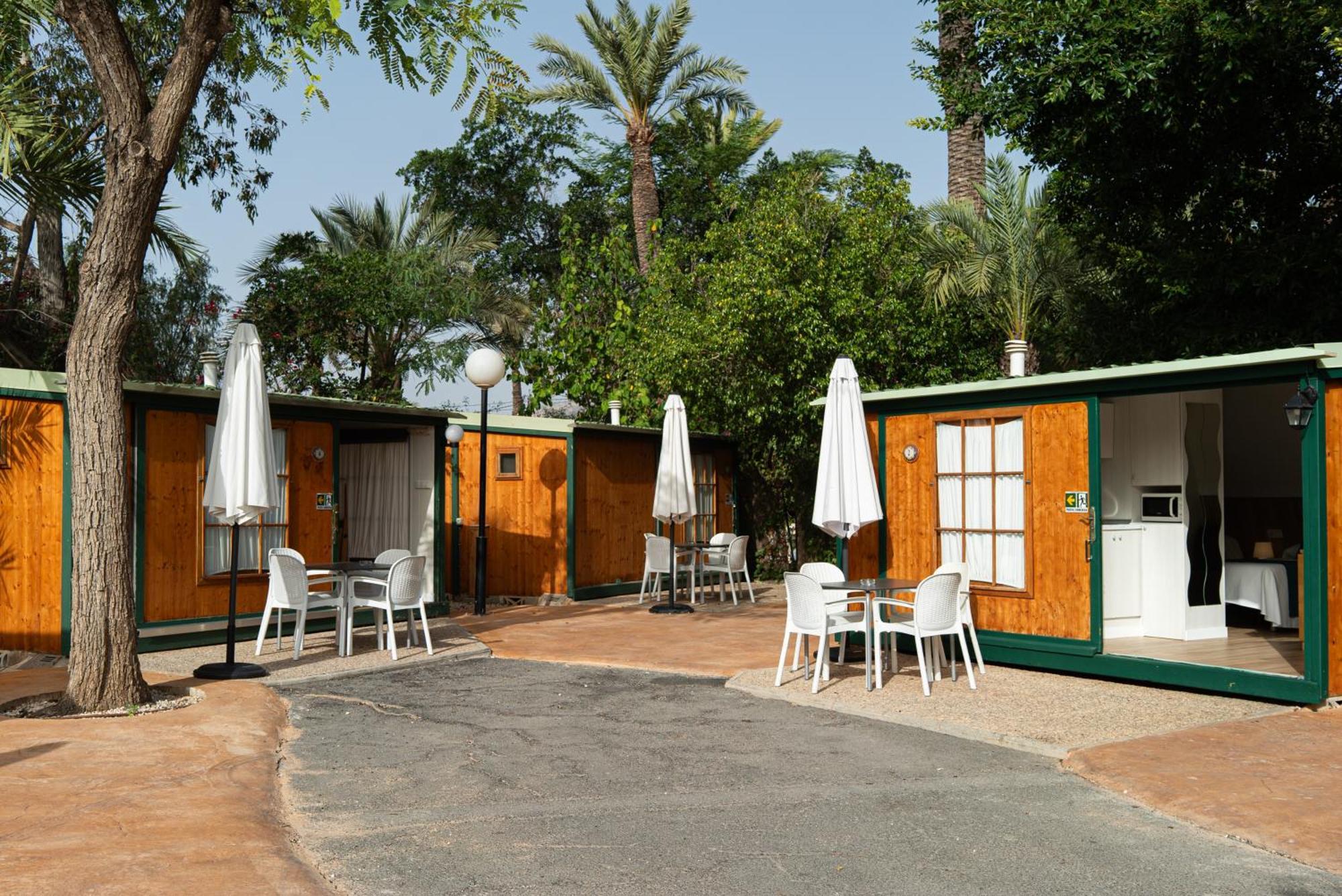Camping Las Palmeras เกรวีเญ็นเต ภายนอก รูปภาพ