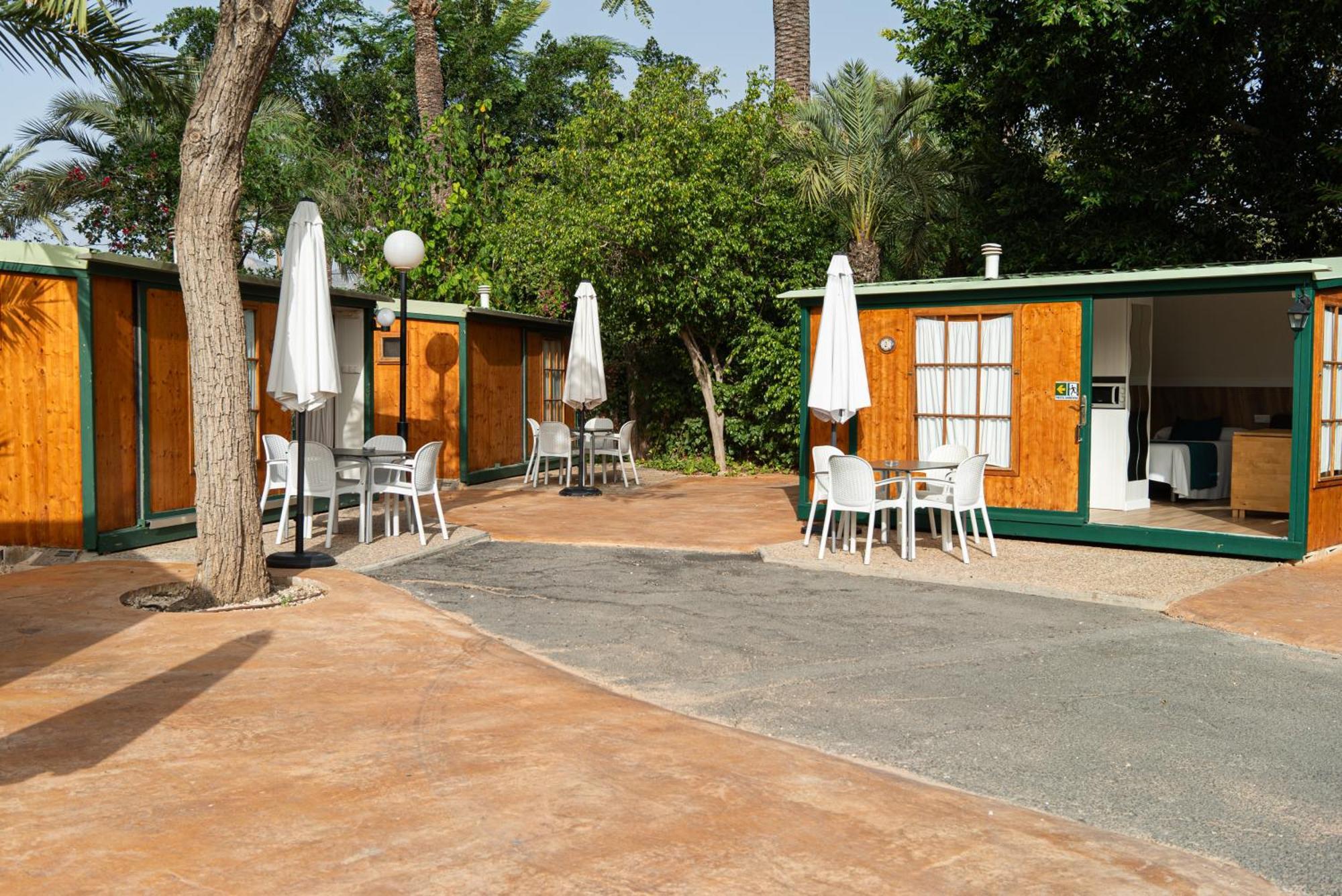 Camping Las Palmeras เกรวีเญ็นเต ภายนอก รูปภาพ